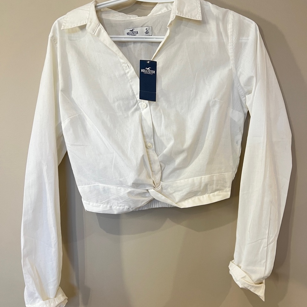Hollister White Cropped Button-Up Blouse